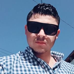 Meet your Posher, Andres